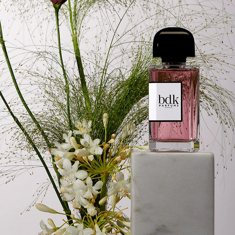 Lifestyle Image, Bouquet de Hongrie 100 ml Eau de Parfum by BDK Parfums – captured in a light, floral setting evoking springtime charm, tenderness, and modern sophistication.