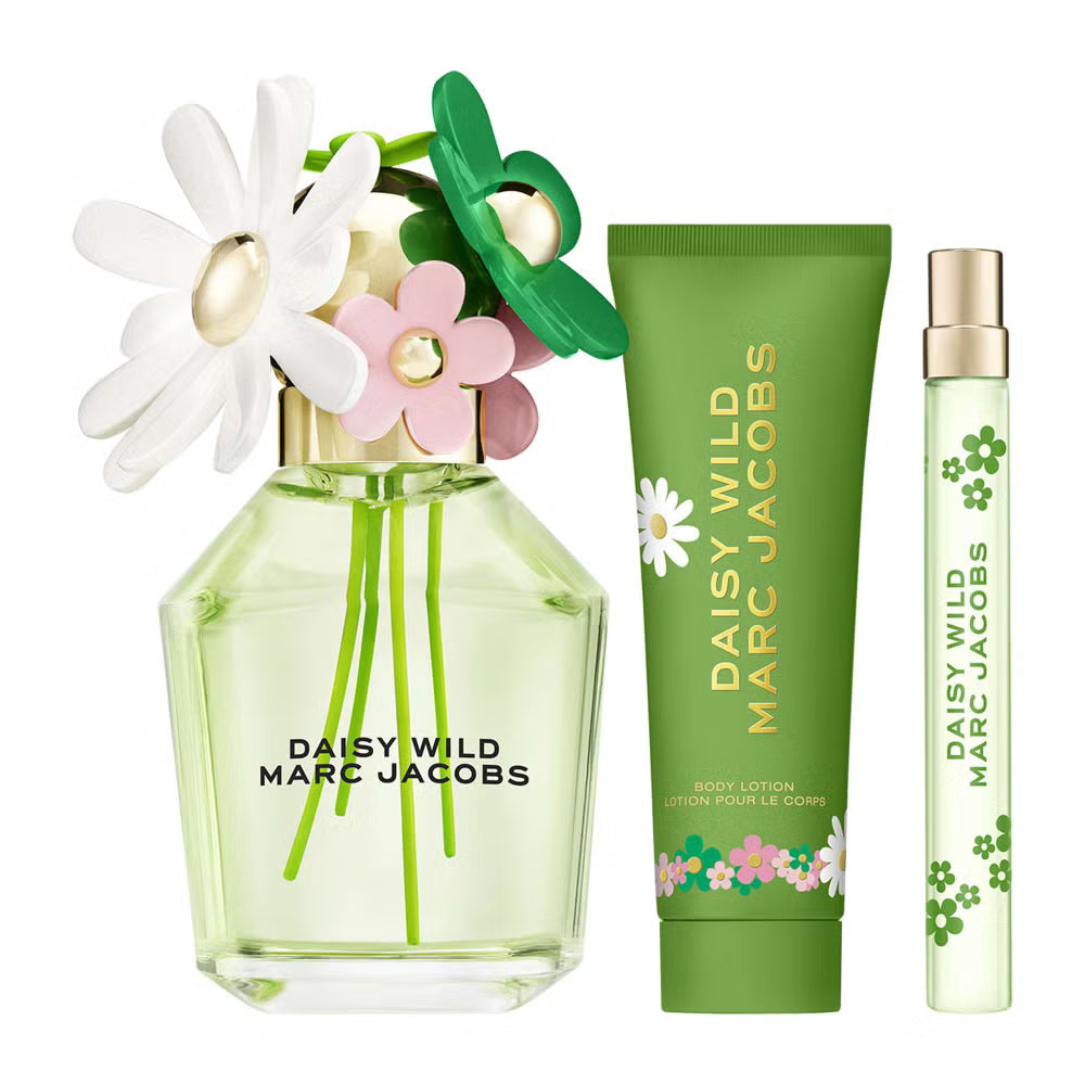 Marc Jacobs Daisy Wild perfume set with flowers on a white background