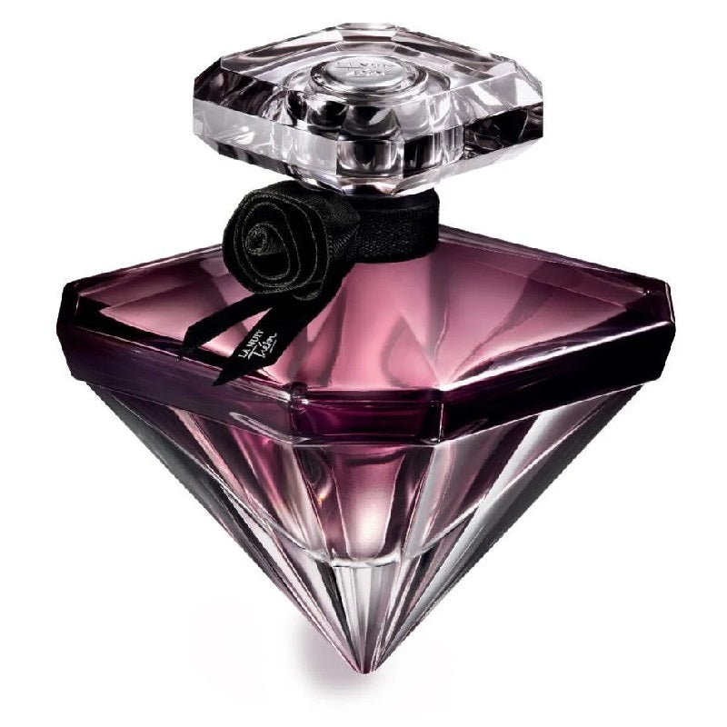 Diamond-shaped purple perfume bottle with clear cap on a white background
