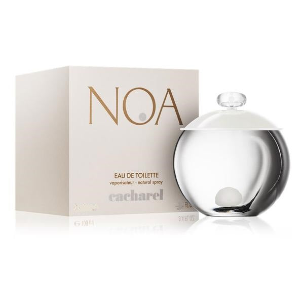Cacharel Noa Eau de Toilette bottle and packaging on a white background