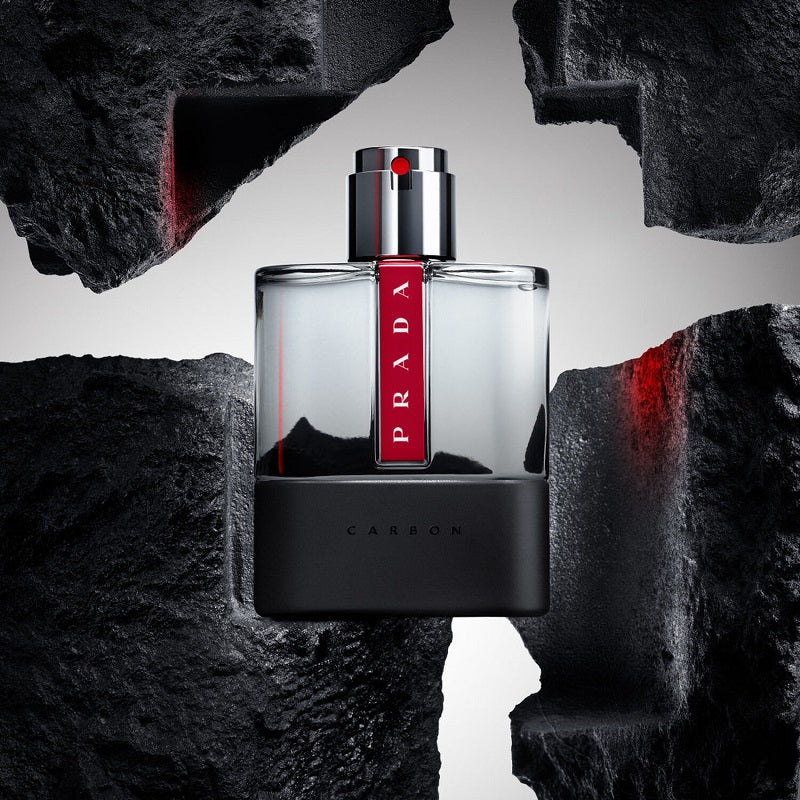 Lifestyle-image-carbon-bottle
