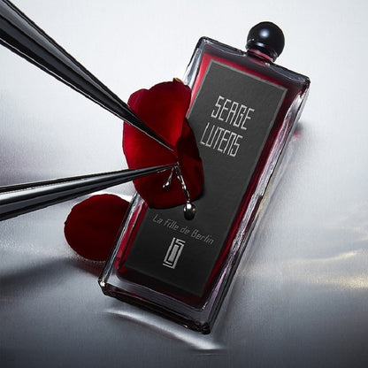 Lifestyle Image, La Fille de Berlin 50 ml Eau de Parfum by Serge Lutens – set against a bold, dramatic backdrop evoking power, emotion, and avant-garde femininity.