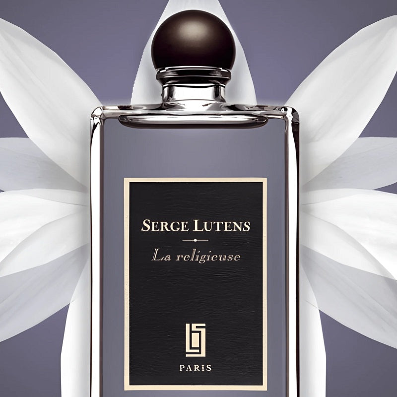 50 ml Eau de Parfum by Serge Lutens – displayed in a serene, shadow-lit setting symbolising contemplation, elegance, and quiet strength.